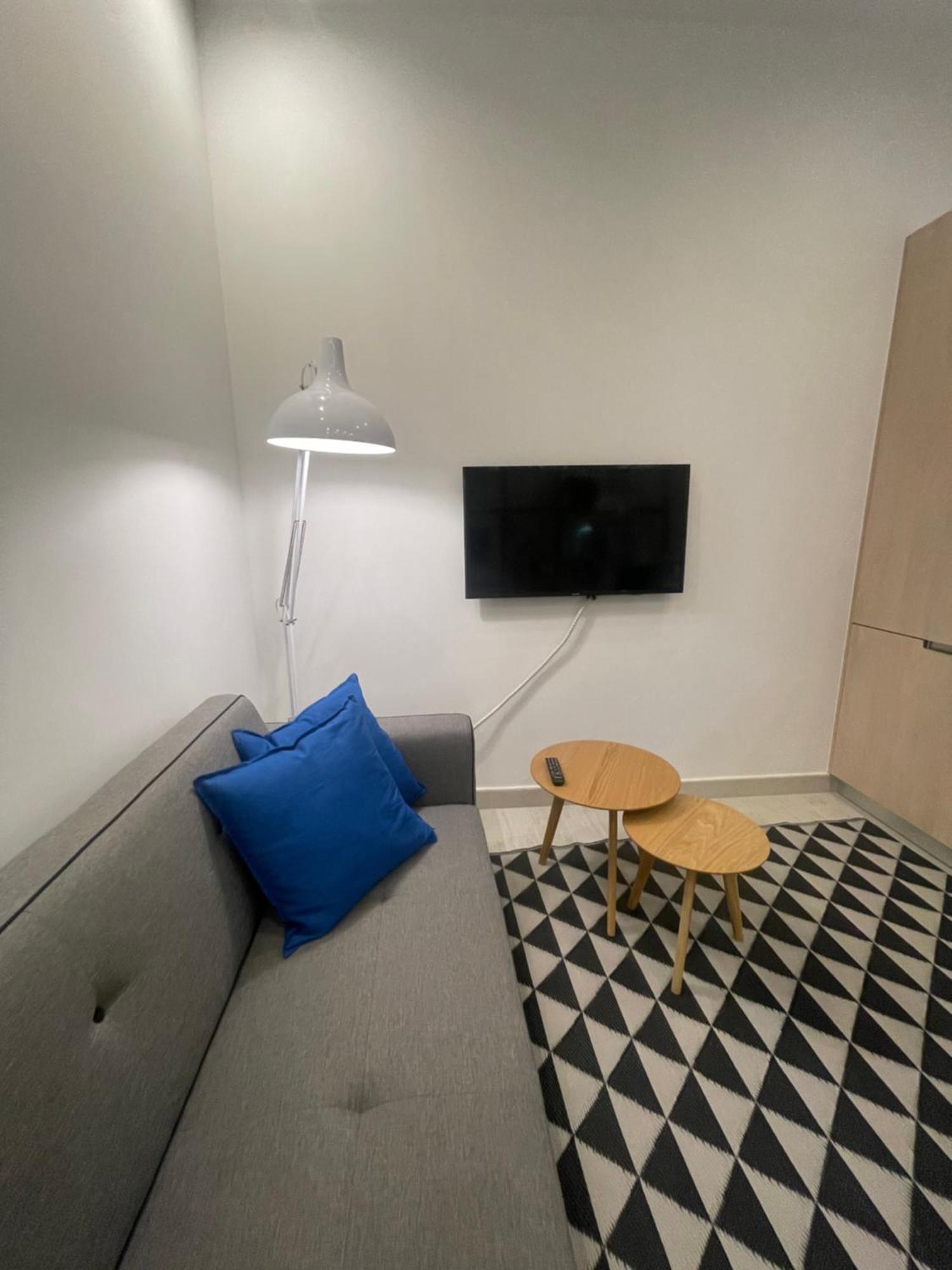 Casa De Huespedes Almirante Madrid Apartment Exterior foto